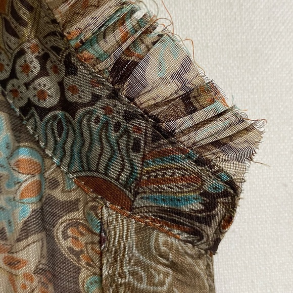 Brown Sheer Flower Design V-neck Button Up lightweight Blouse. Sz 2X - Picture 3 of 16